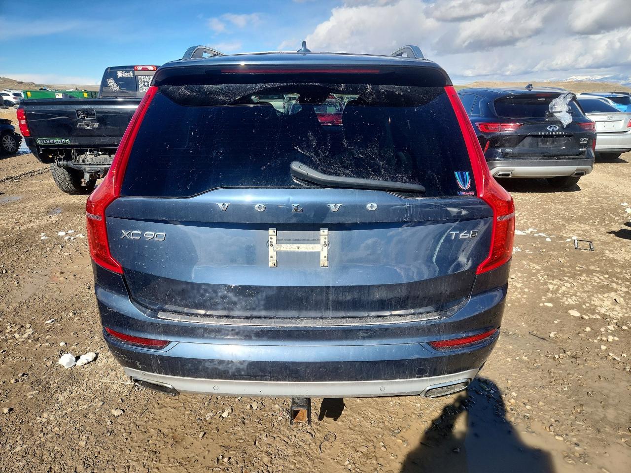 2018 VOLVO XC90 T6 photo 16