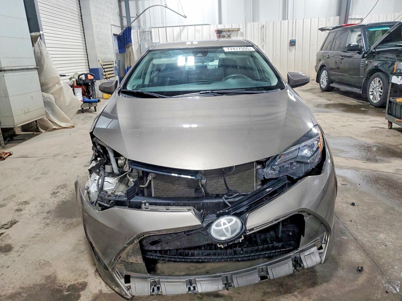 2017 TOYOTA COROLLA LE photo 5