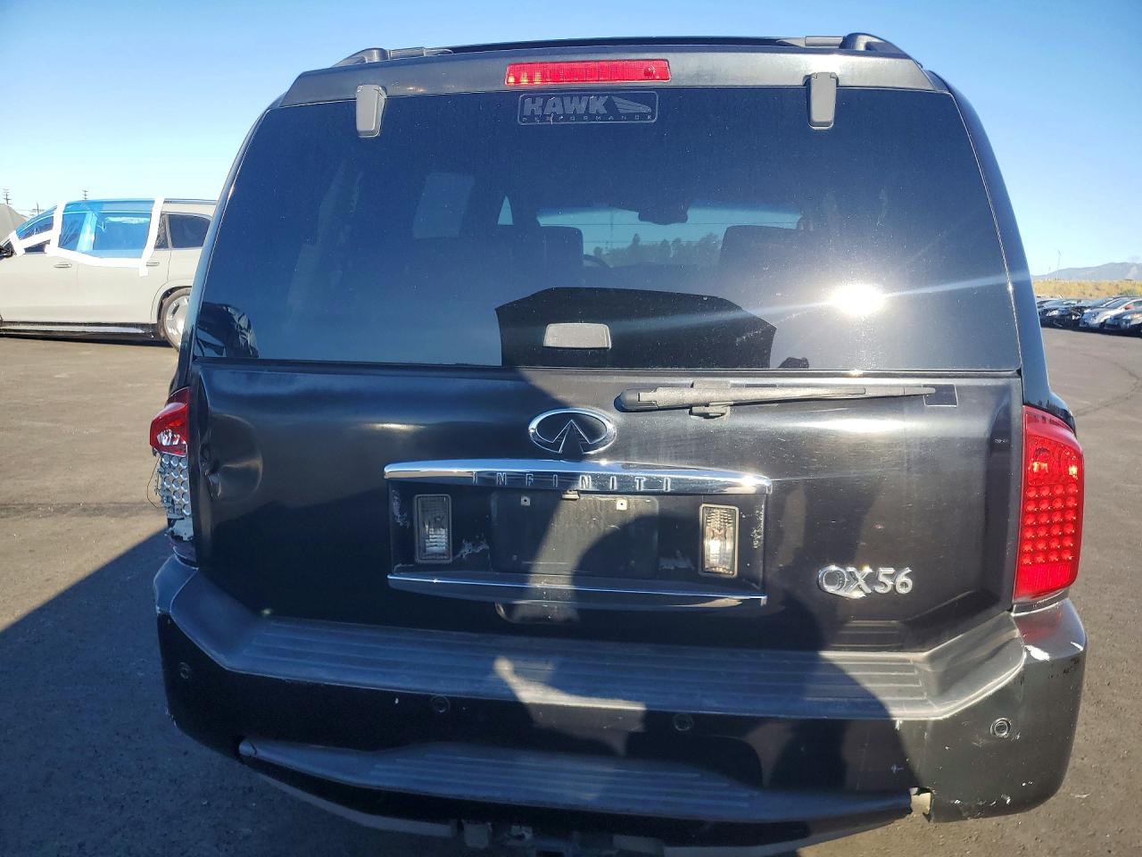 2004 INFINITI QX56 photo 6