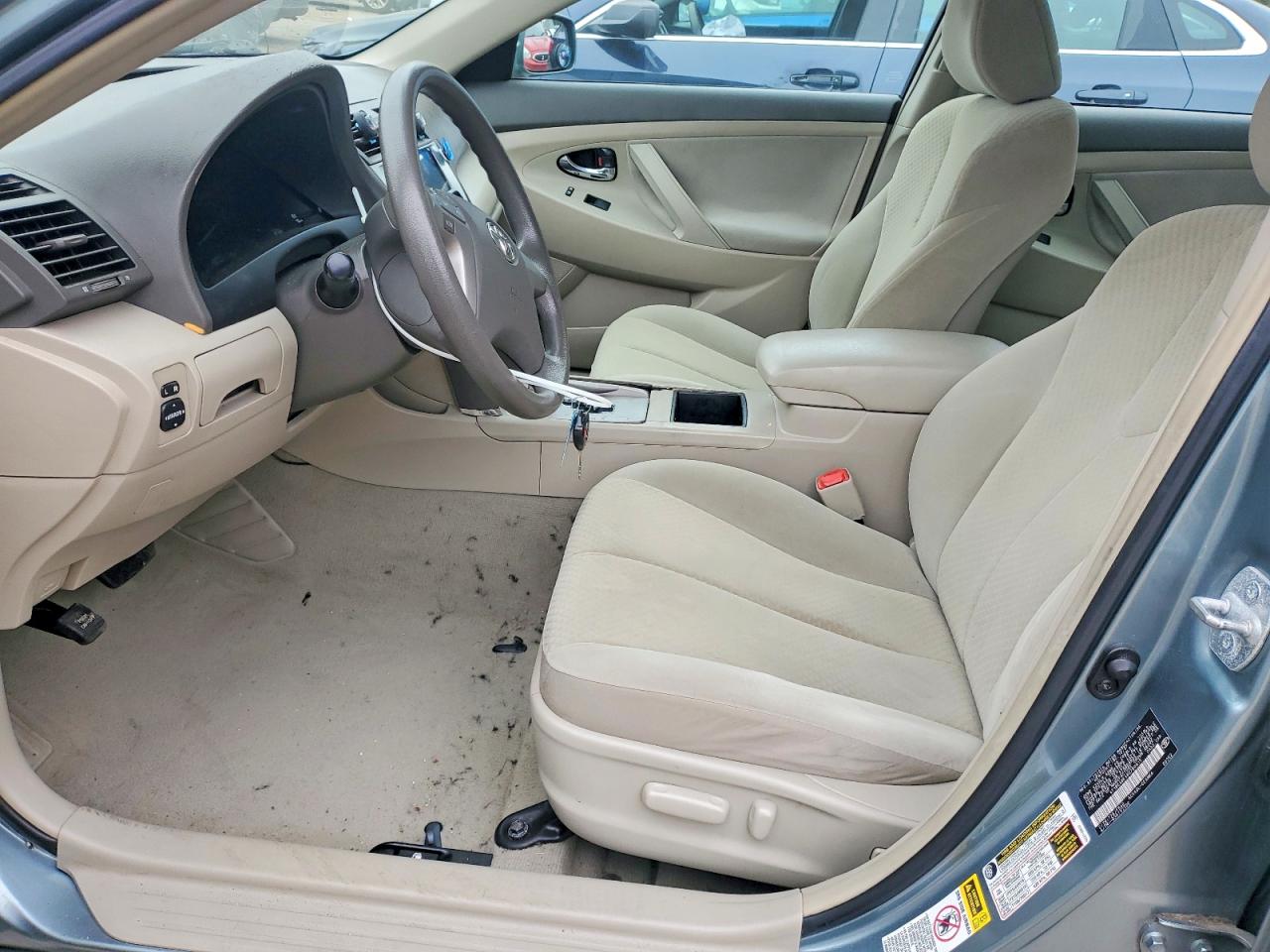 2008 TOYOTA CAMRY LE photo 7