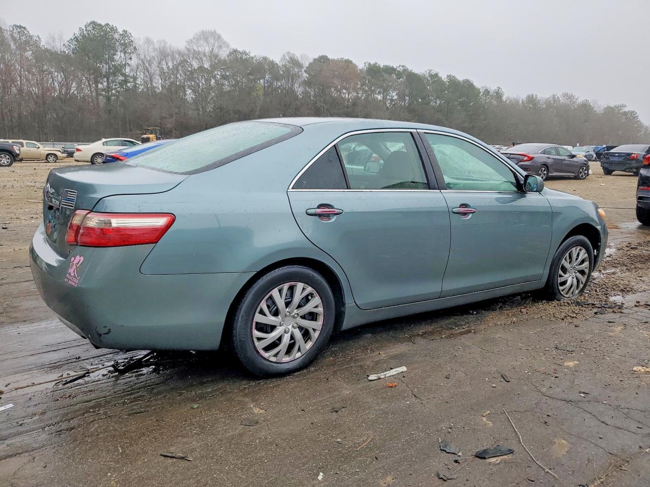 2008 TOYOTA CAMRY LE photo 3