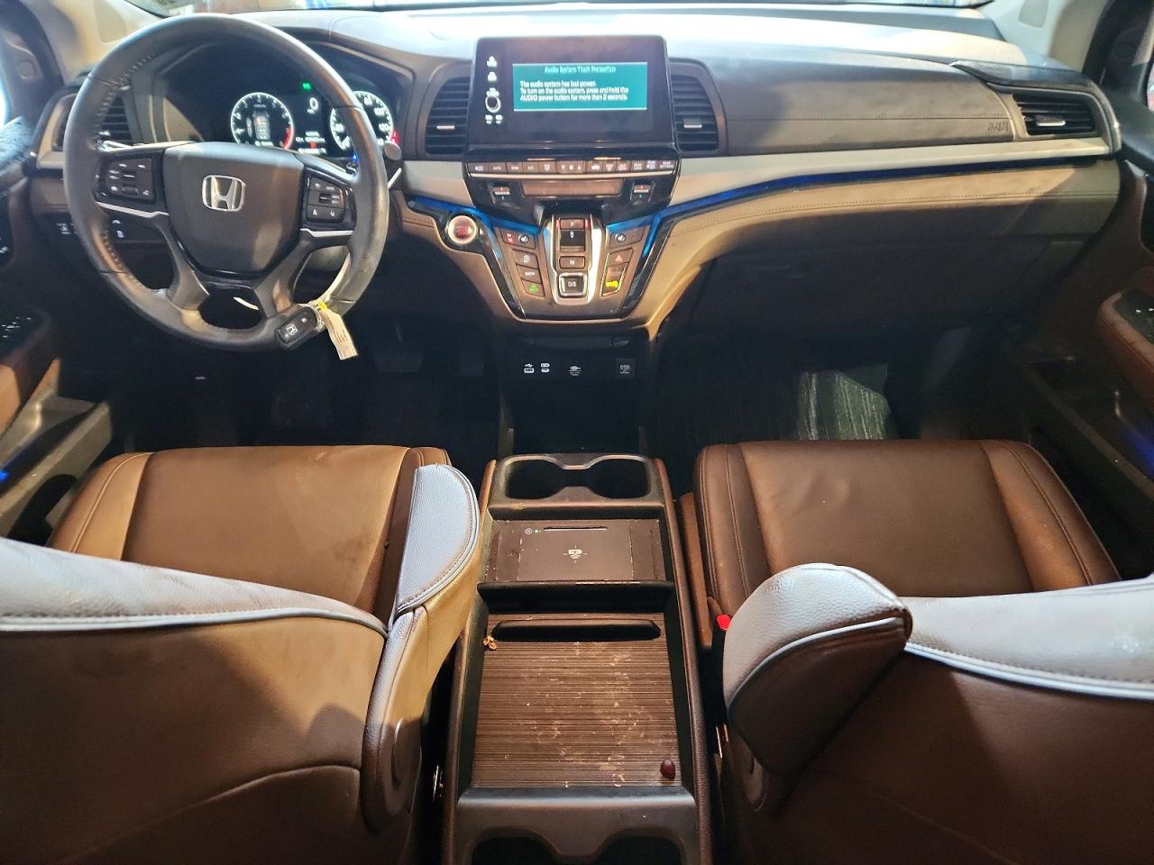 2025 HONDA ODYSSEY TOURING photo 15