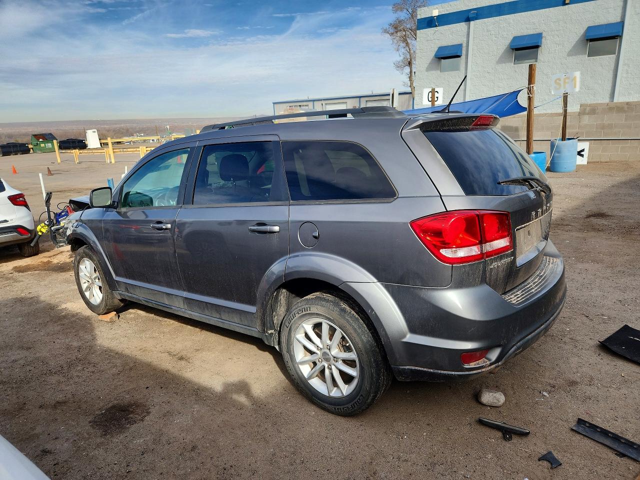 2013 DODGE JOURNEY SXT photo 3