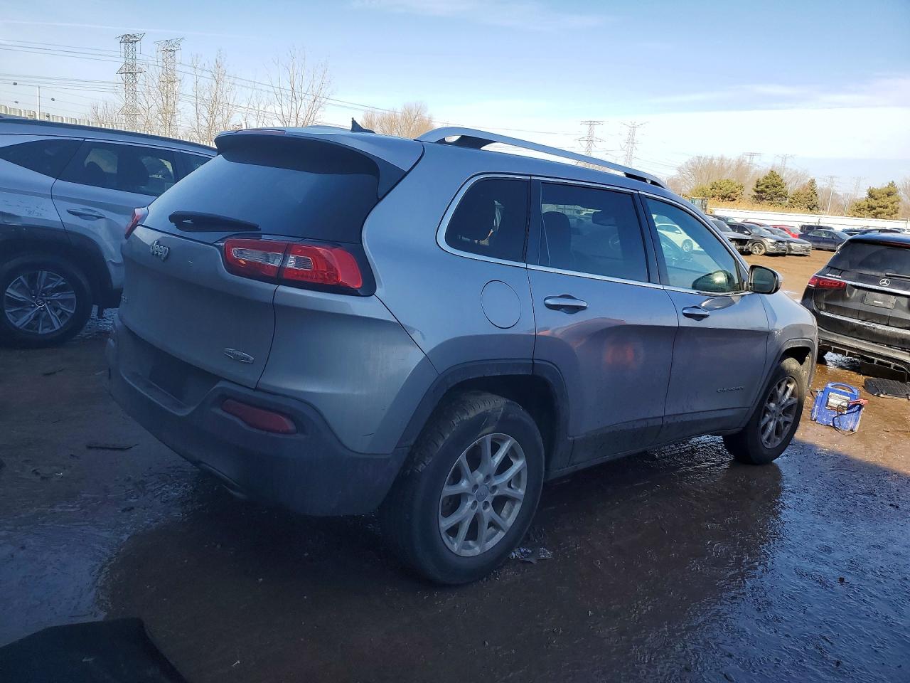 2014 JEEP CHEROKEE LATITUDE photo 5