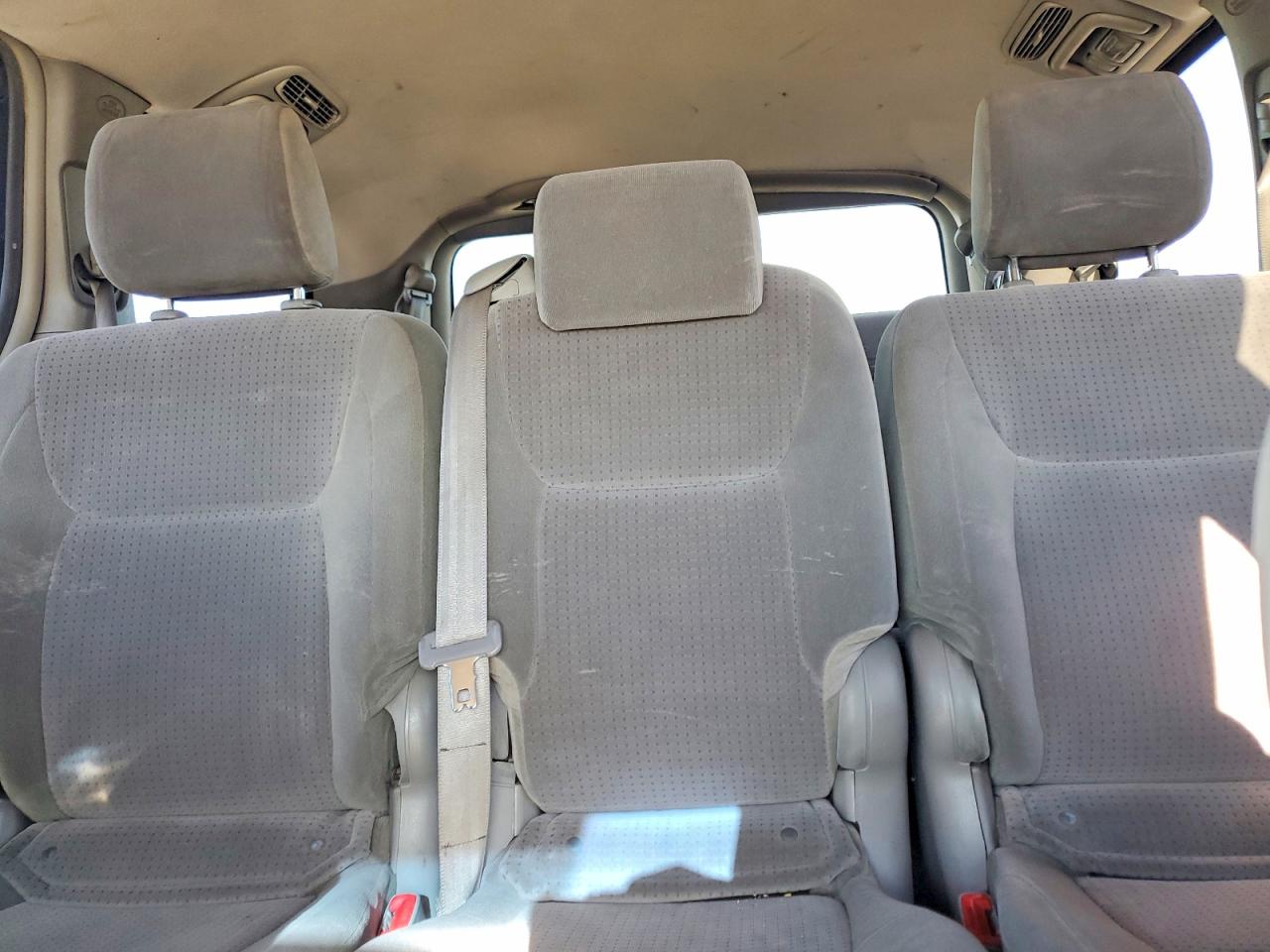 2006 TOYOTA SIENNA CE photo 10