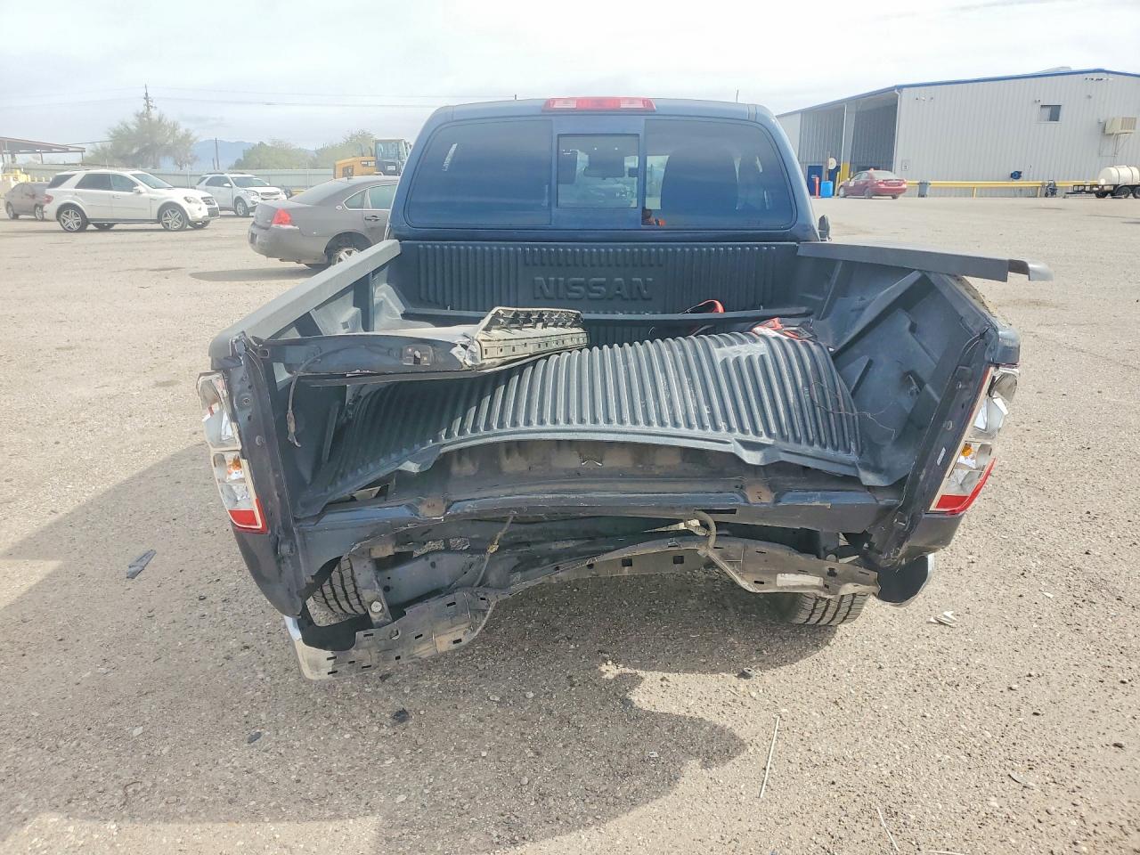 2018 NISSAN FRONTIER S photo 6