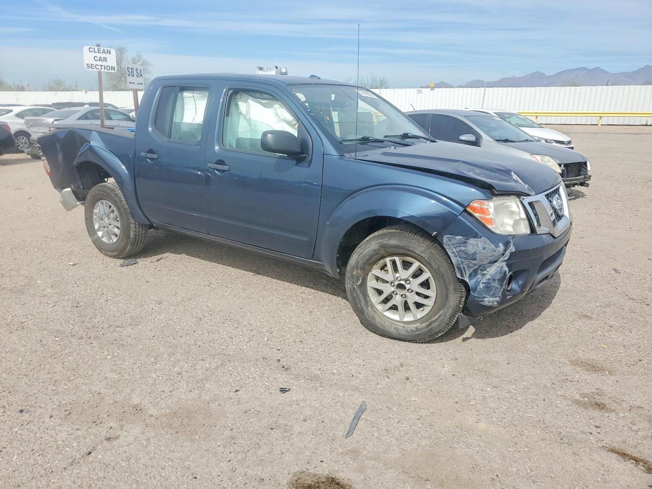 2018 NISSAN FRONTIER S photo 4