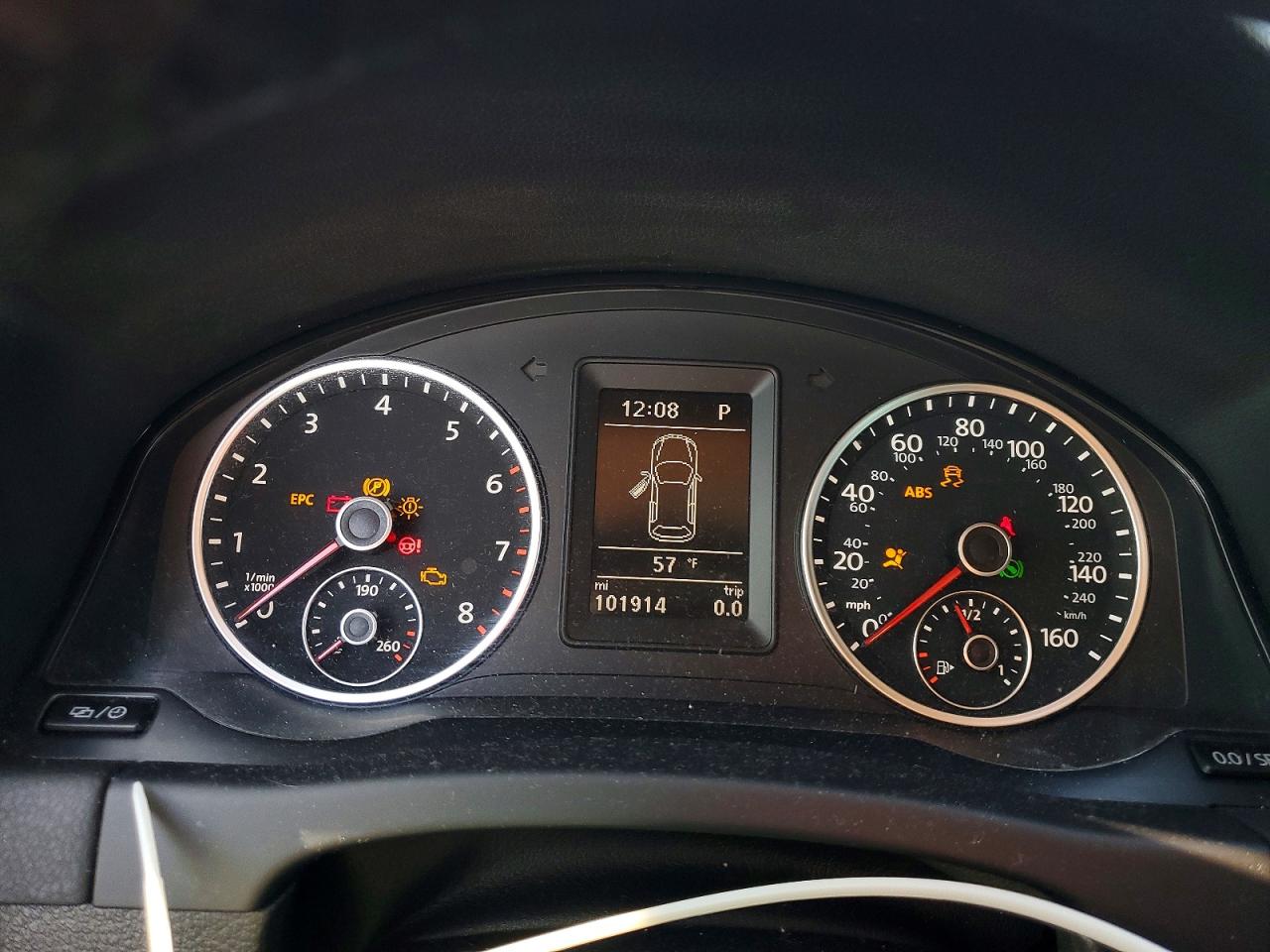 2016 VOLKSWAGEN TIGUAN S photo 17