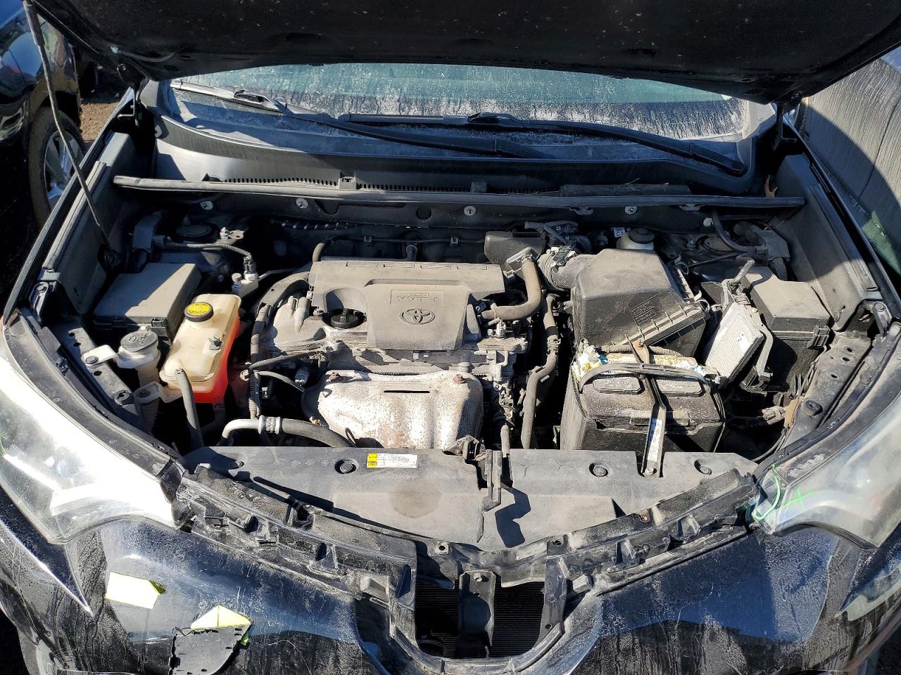 2018 TOYOTA RAV4 LE photo 12