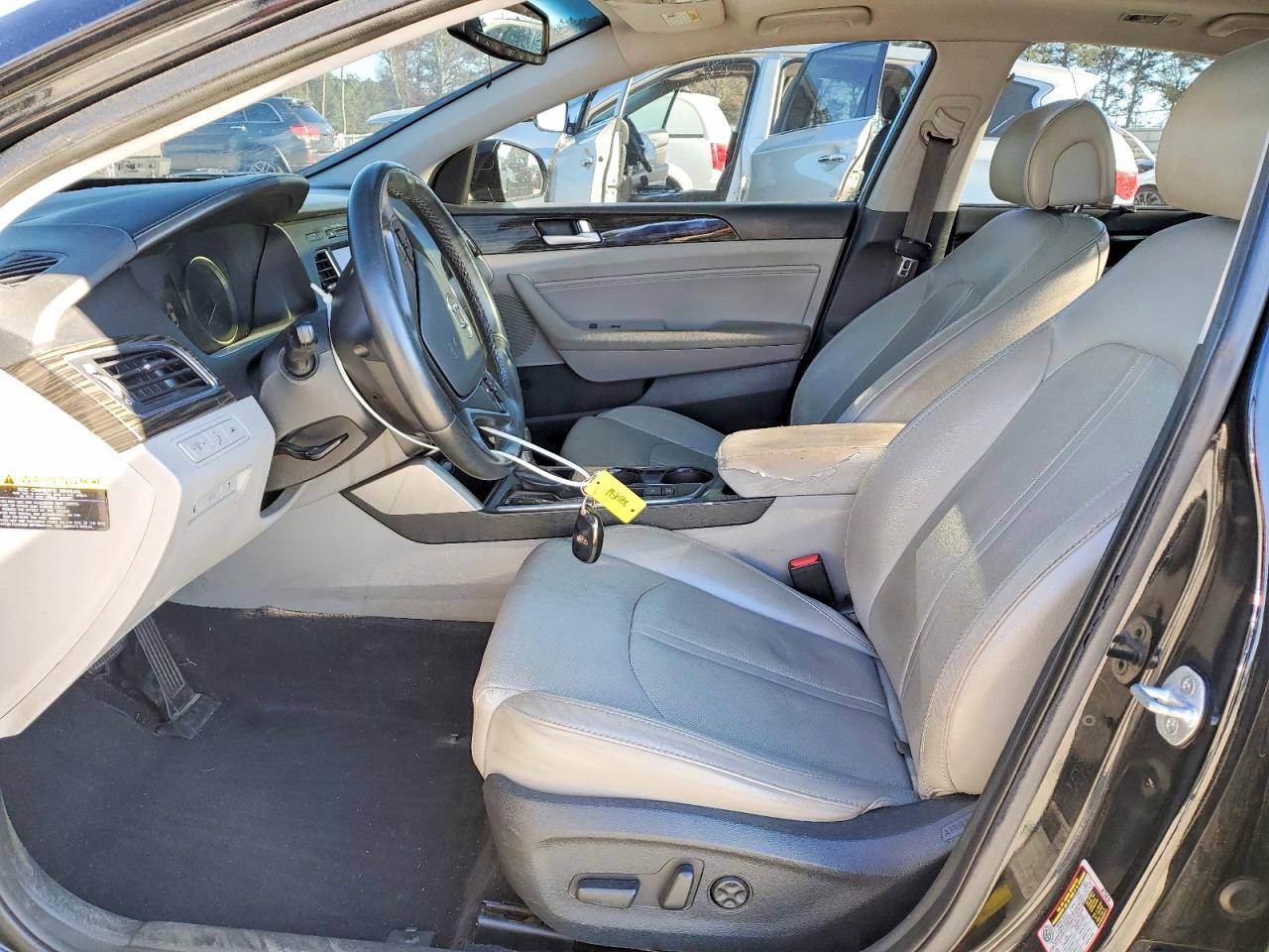 2016 HYUNDAI SONATA SPORT photo 7