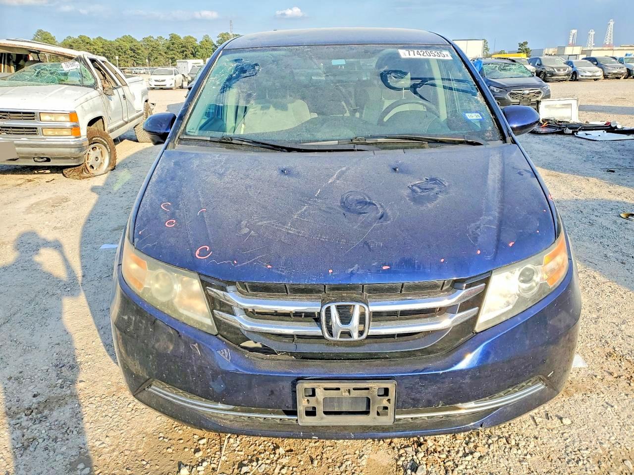 2016 HONDA ODYSSEY SE photo 9
