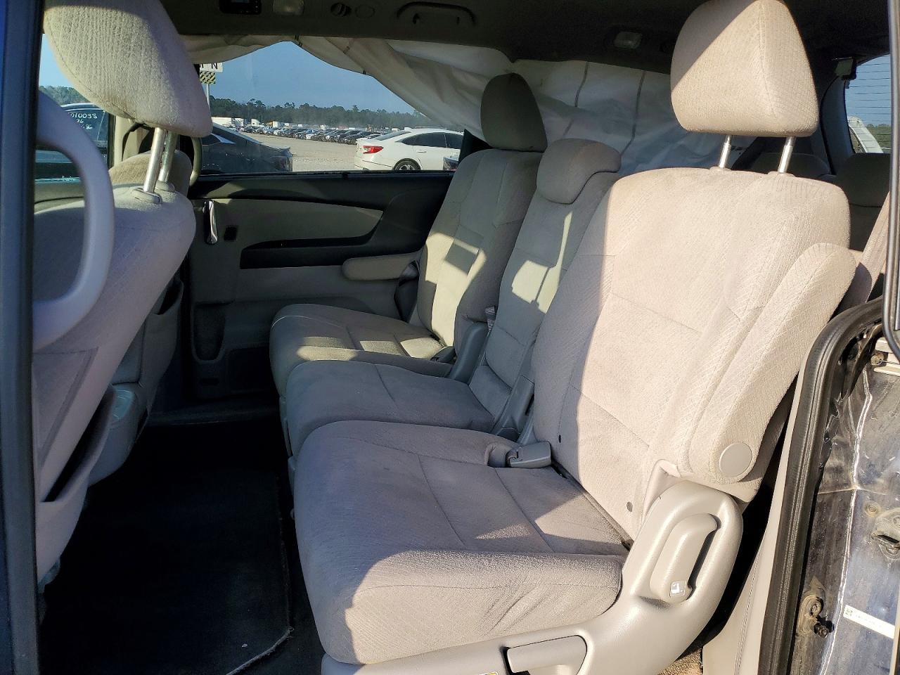 2016 HONDA ODYSSEY SE photo 21