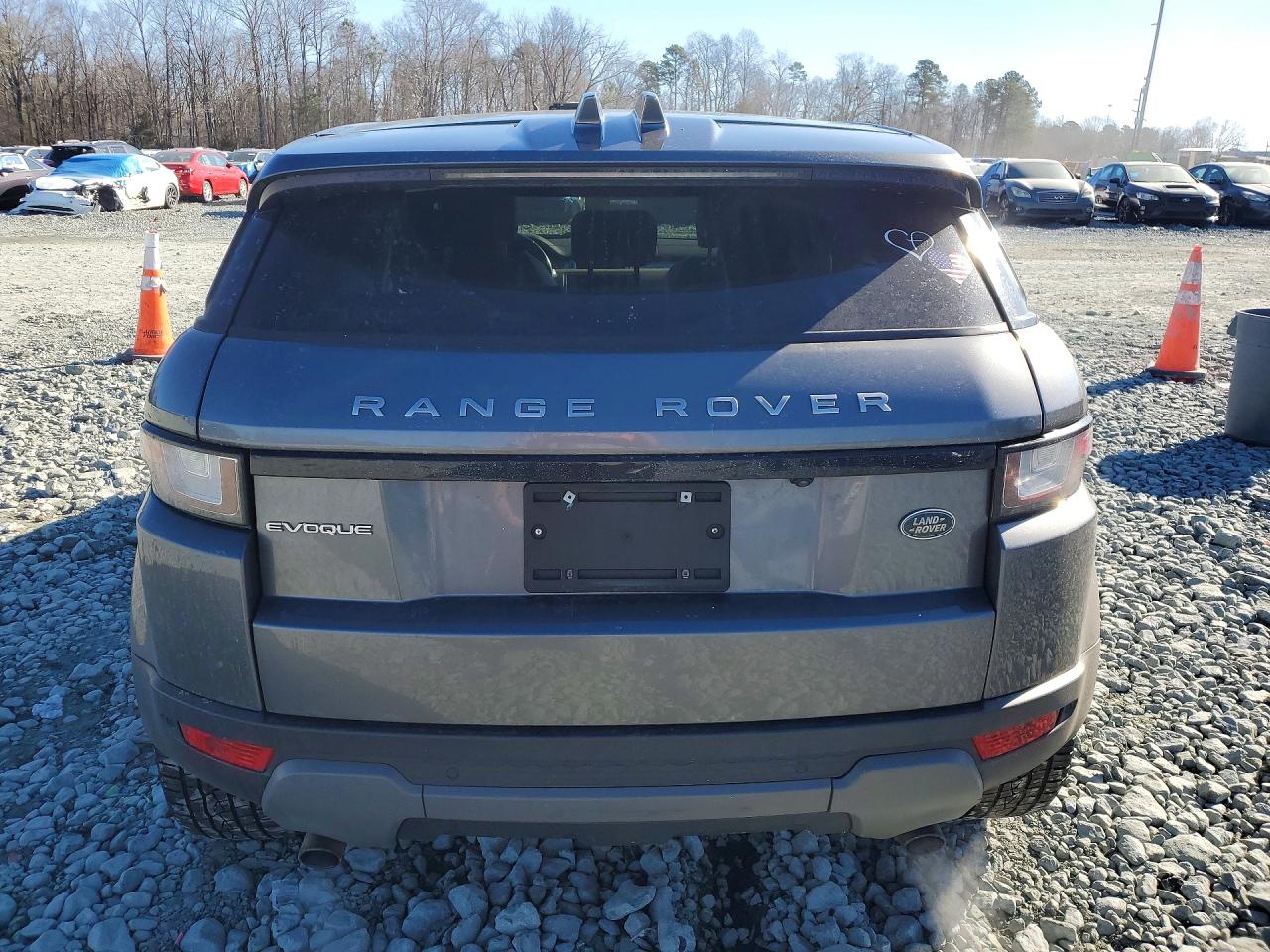 2016 LAND ROVER RANGE ROVER EVOQUE SE photo 16