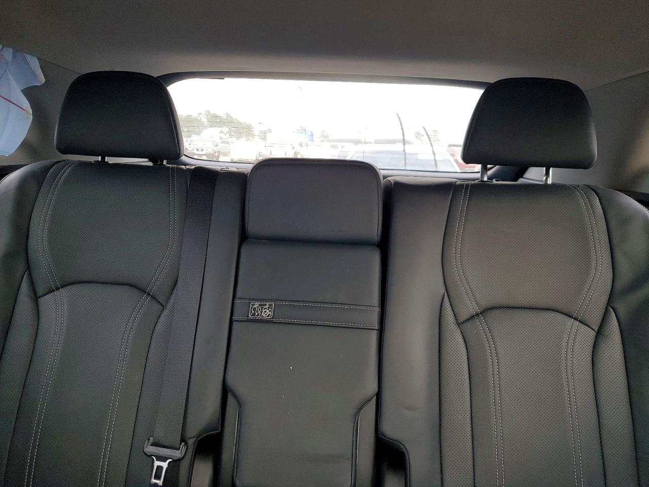 2016 LEXUS RX 450H photo 10