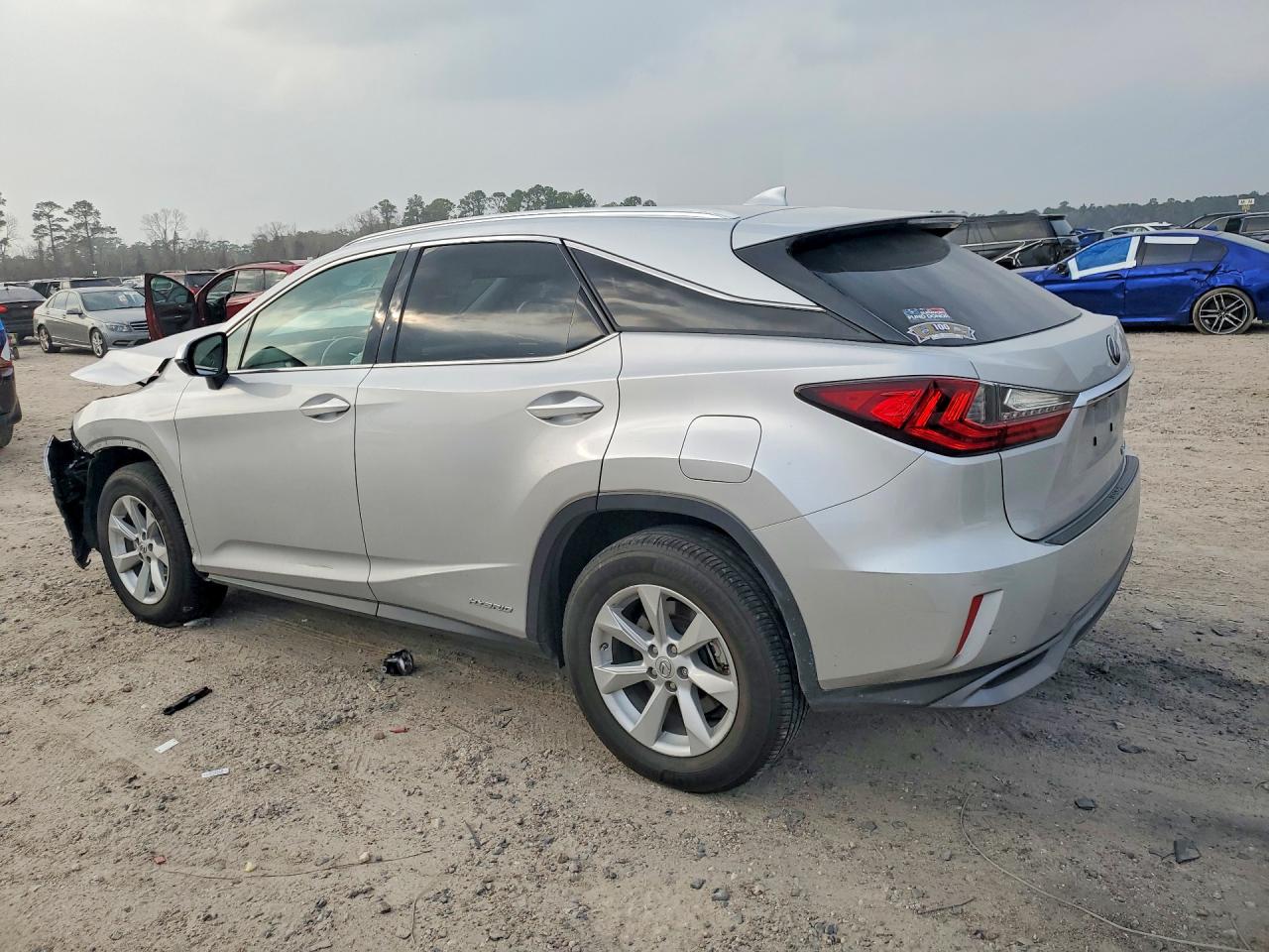 2016 LEXUS RX 450H photo 2