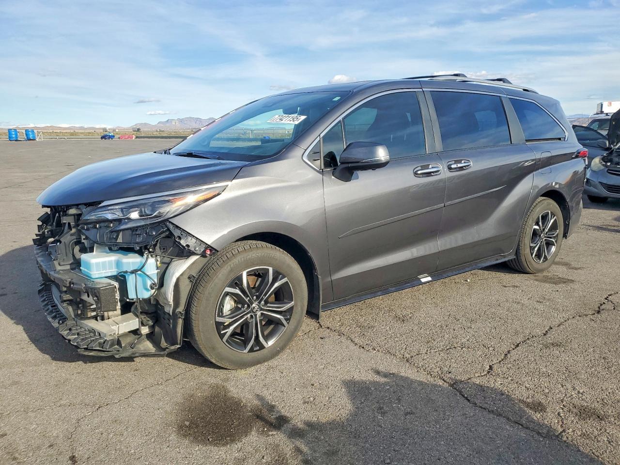 2025 TOYOTA SIENNA