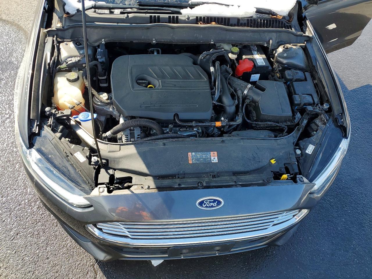 2016 FORD FUSION SE photo 31