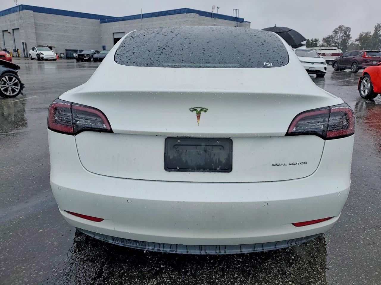2022 TESLA MODEL 3 photo 11