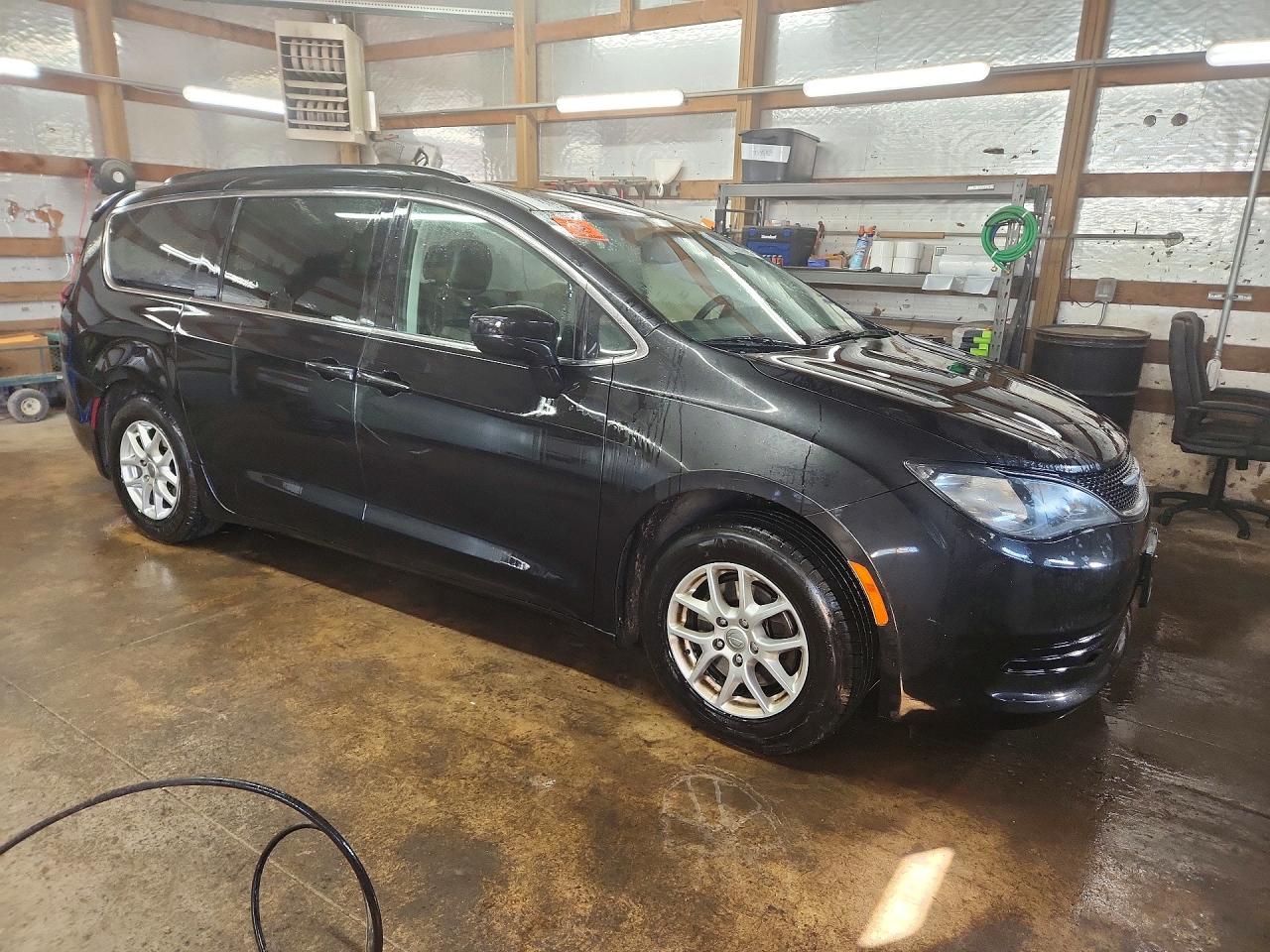 2020 CHRYSLER VOYAGER LXI photo 7