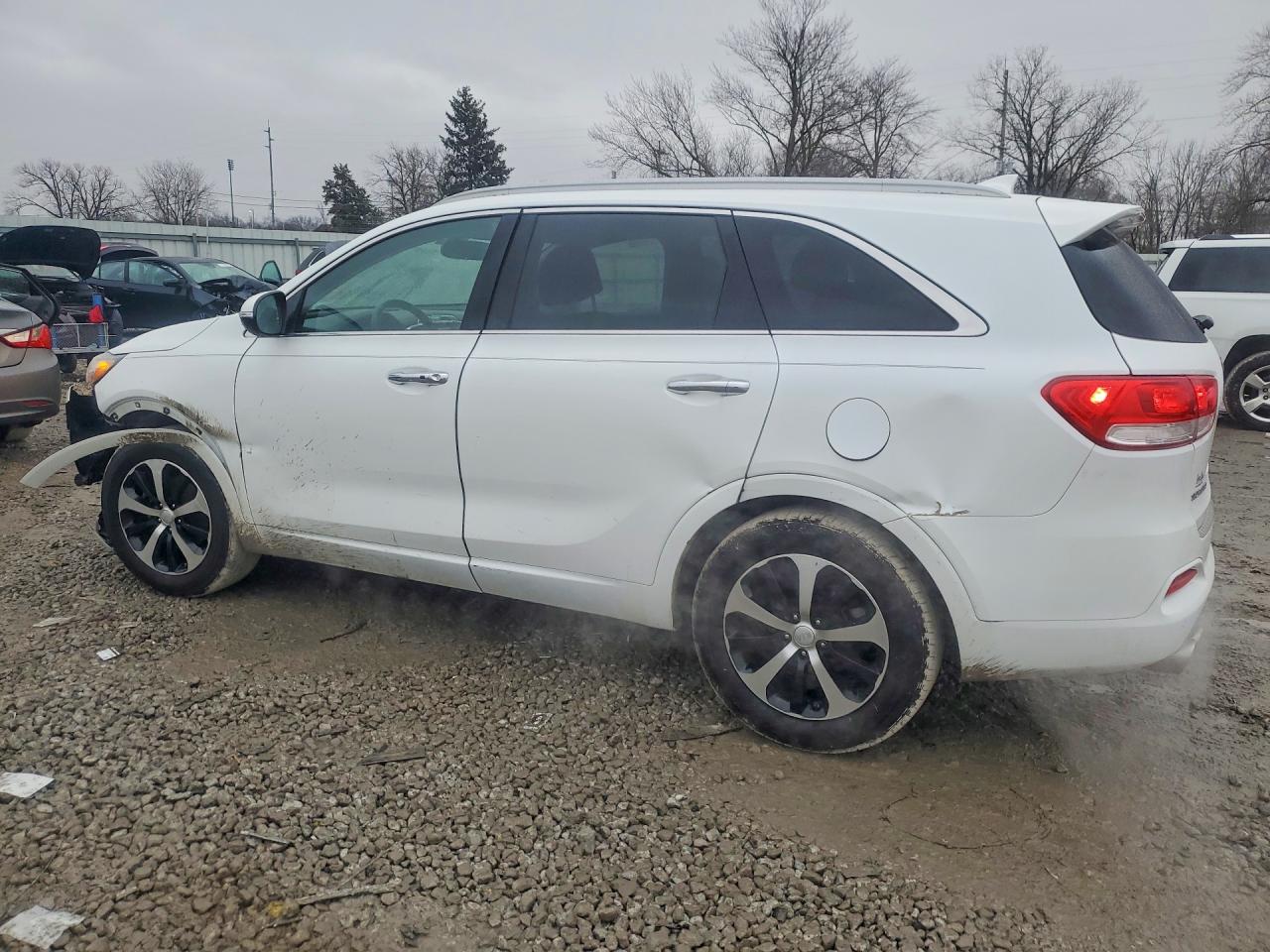2017 KIA SORENTO EX photo 3