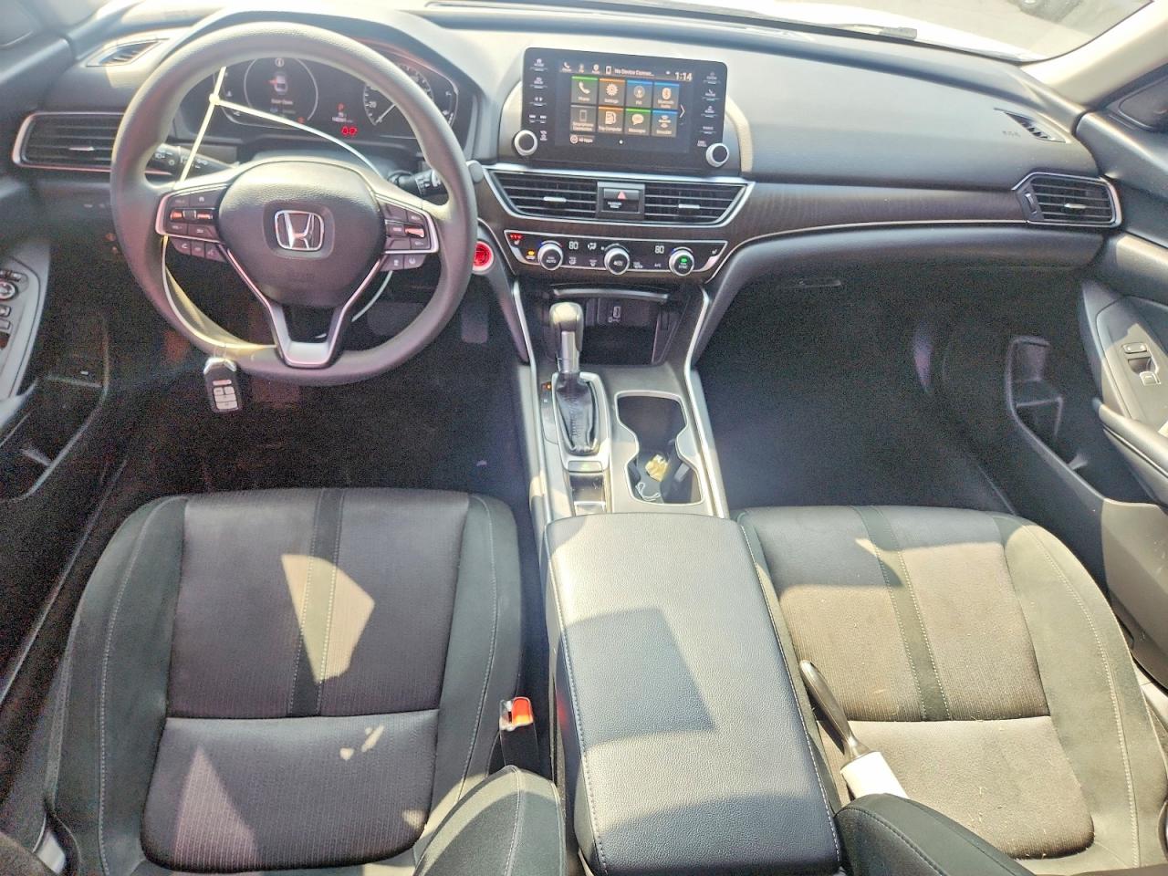 2018 HONDA ACCORD EX photo 22