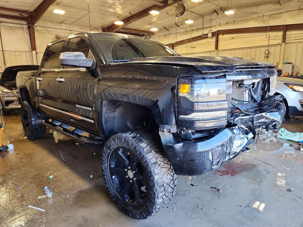 2016 CHEVROLET SILVERADO K1500 LTZ photo 4