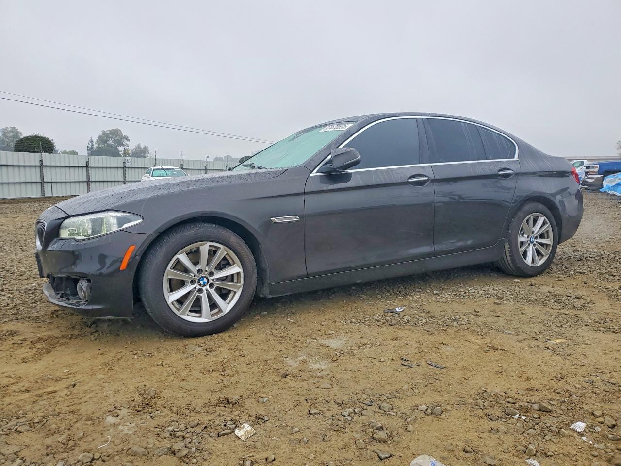 2016 BMW 528