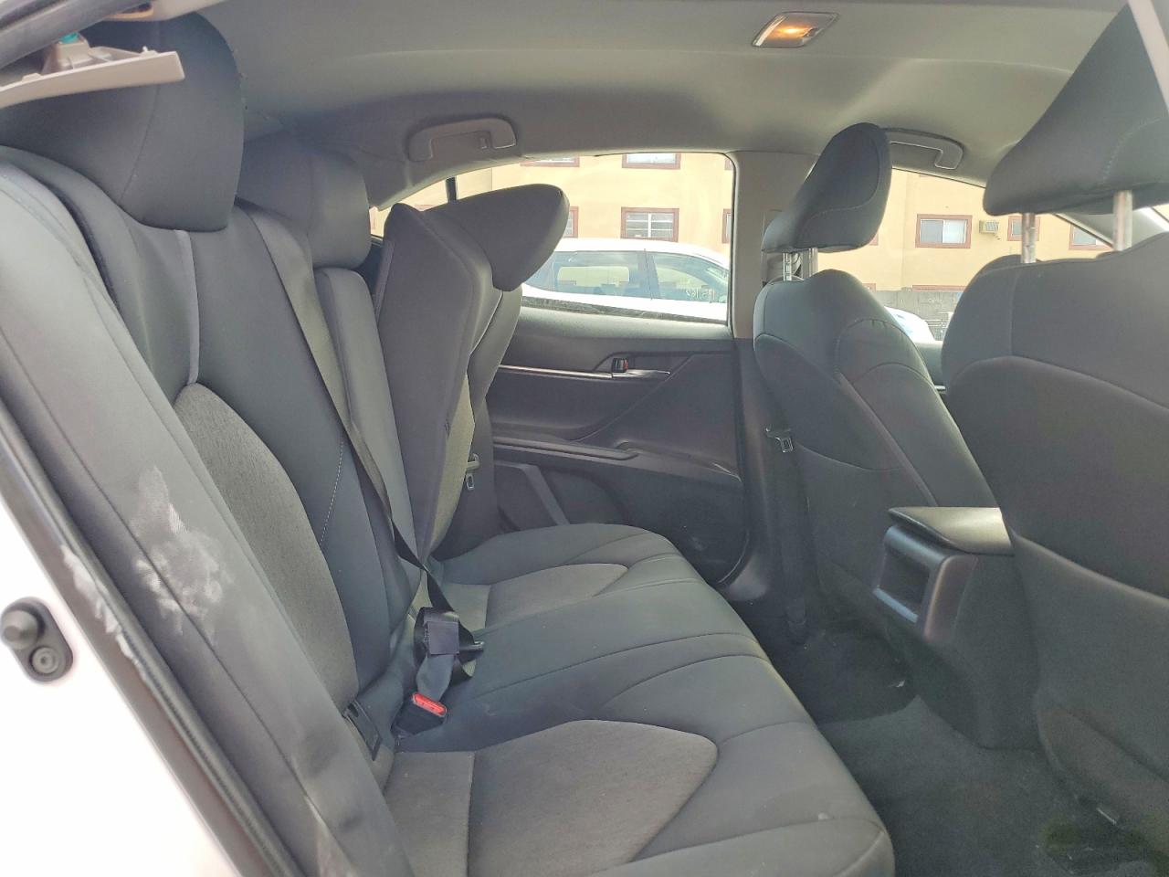 2023 TOYOTA CAMRY LE photo 19