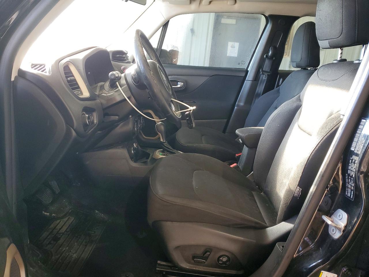 2015 JEEP RENEGADE LATITUDE photo 13