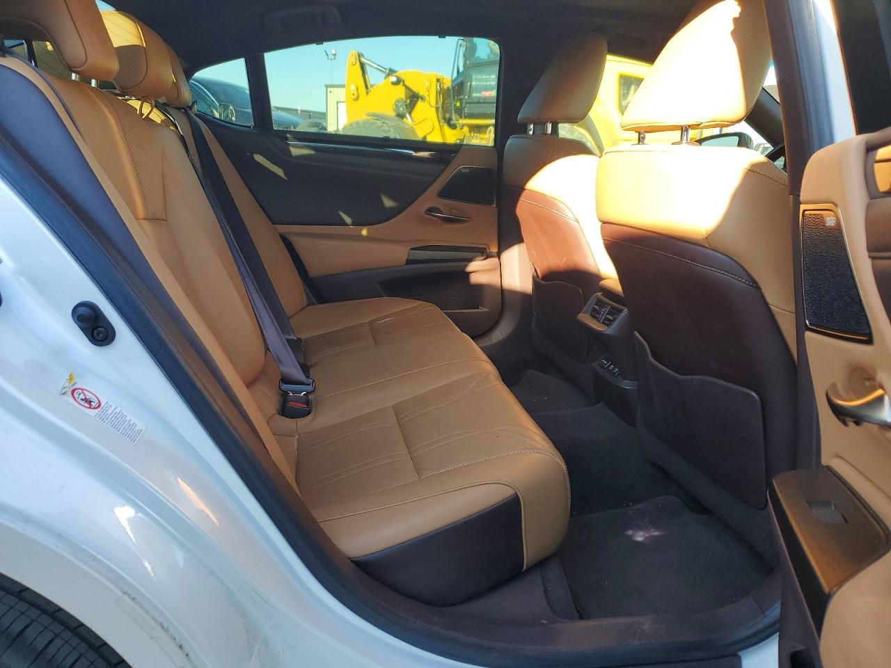 2019 LEXUS ES 350 photo 19