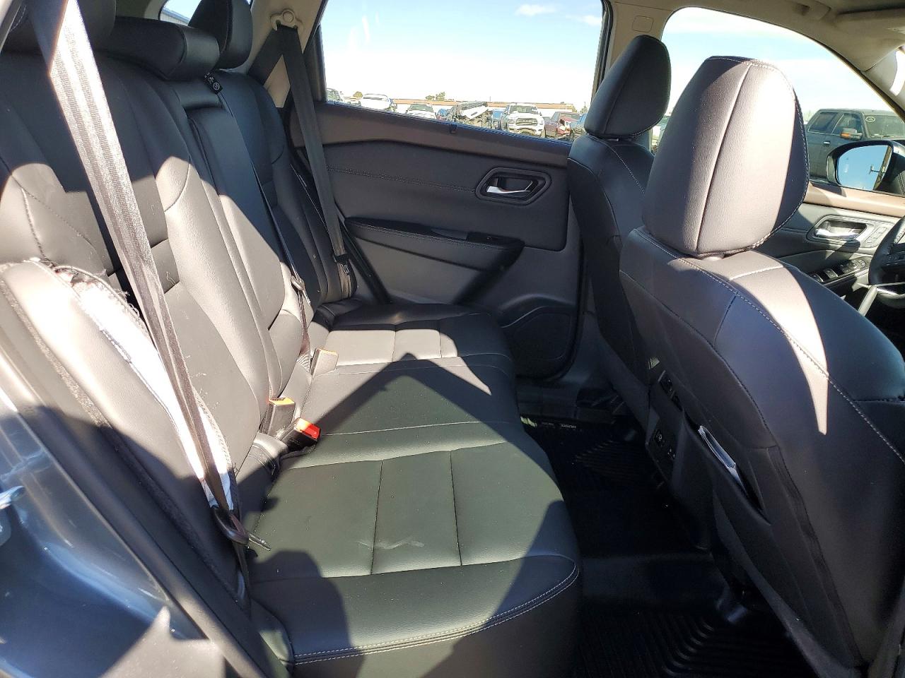 2023 NISSAN ROGUE SL photo 31
