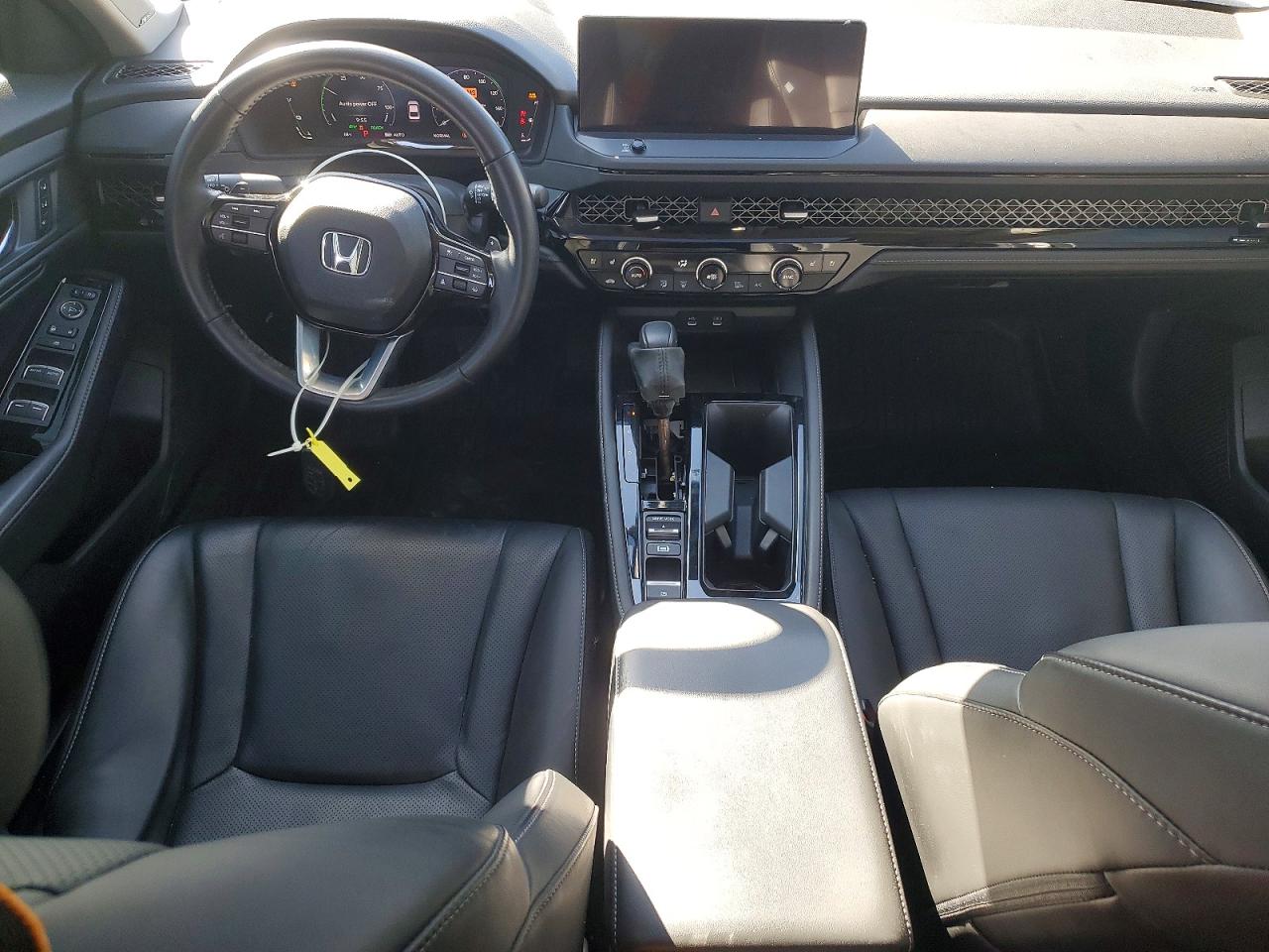 2024 HONDA ACCORD TOURING HYBRID photo 8