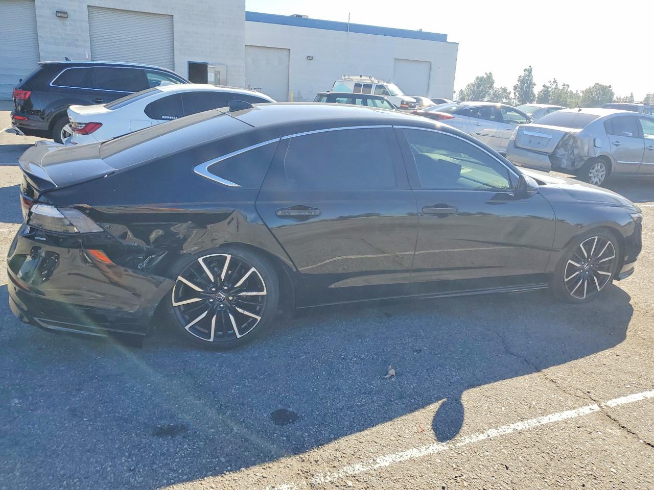 2024 HONDA ACCORD TOURING HYBRID photo 3