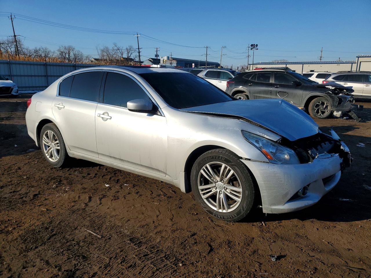 2013 INFINITI G37 photo 4