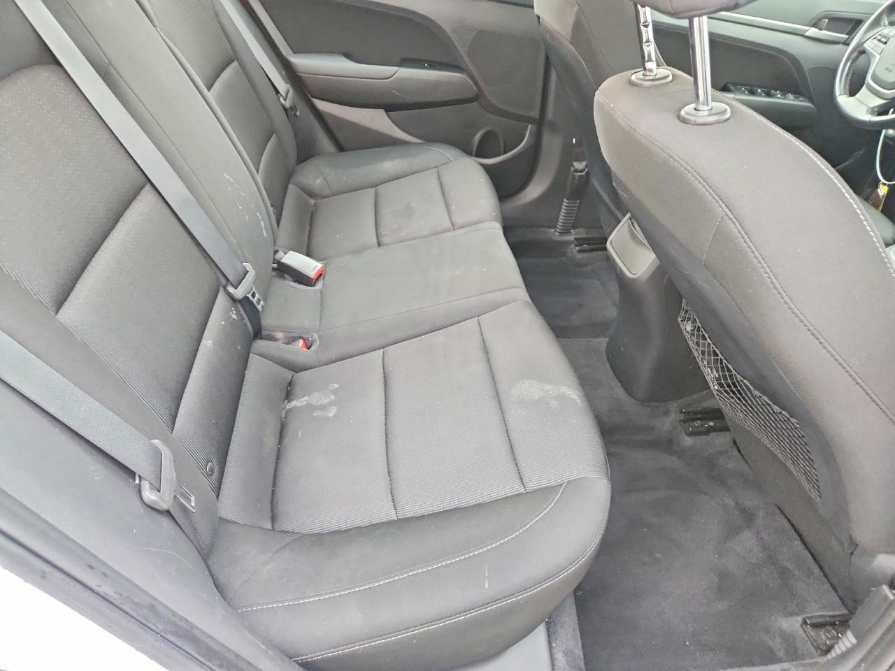 2018 HYUNDAI ELANTRA VALUE EDITION photo 10