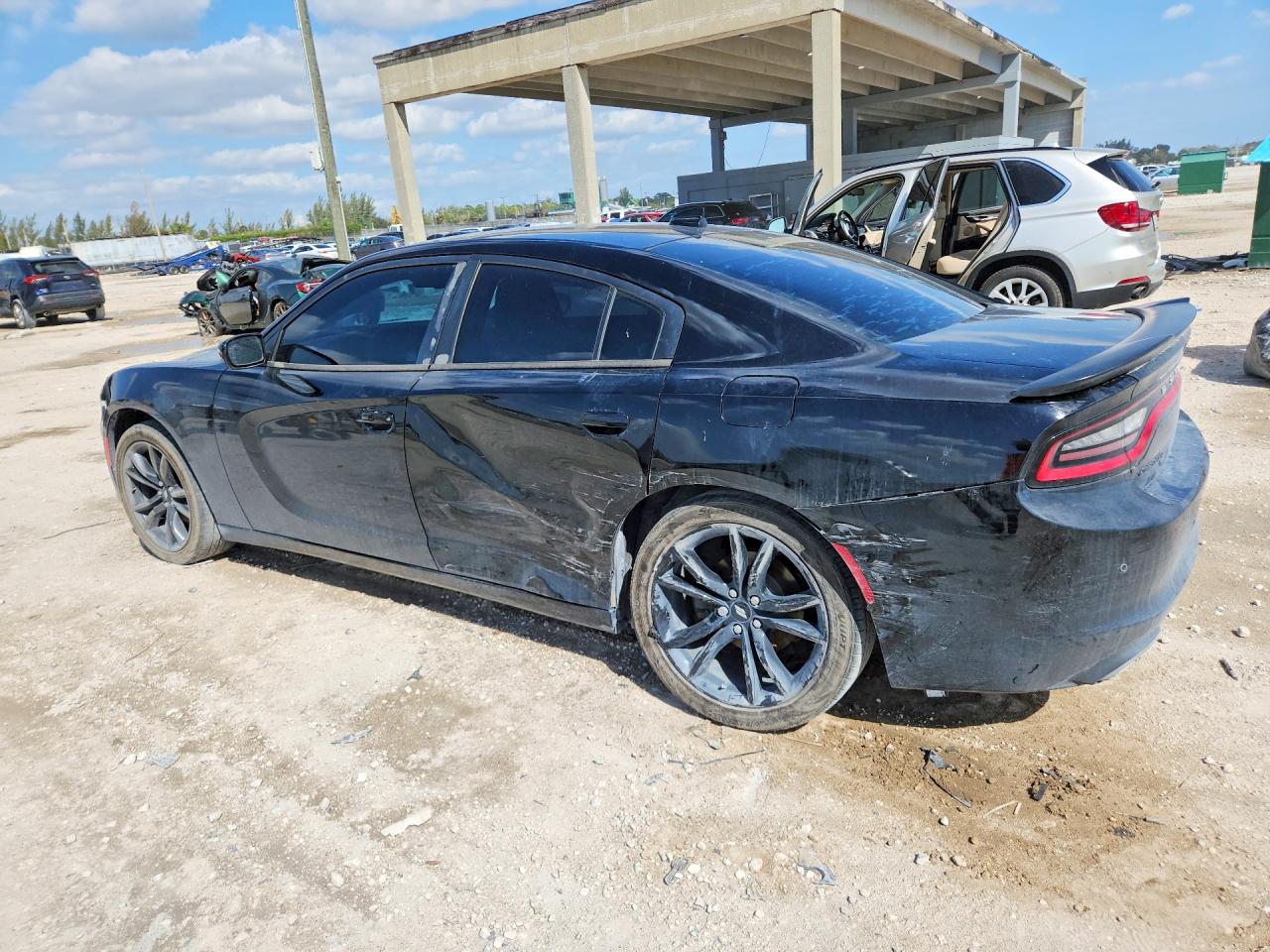 2018 DODGE CHARGER SXT PLUS photo 3