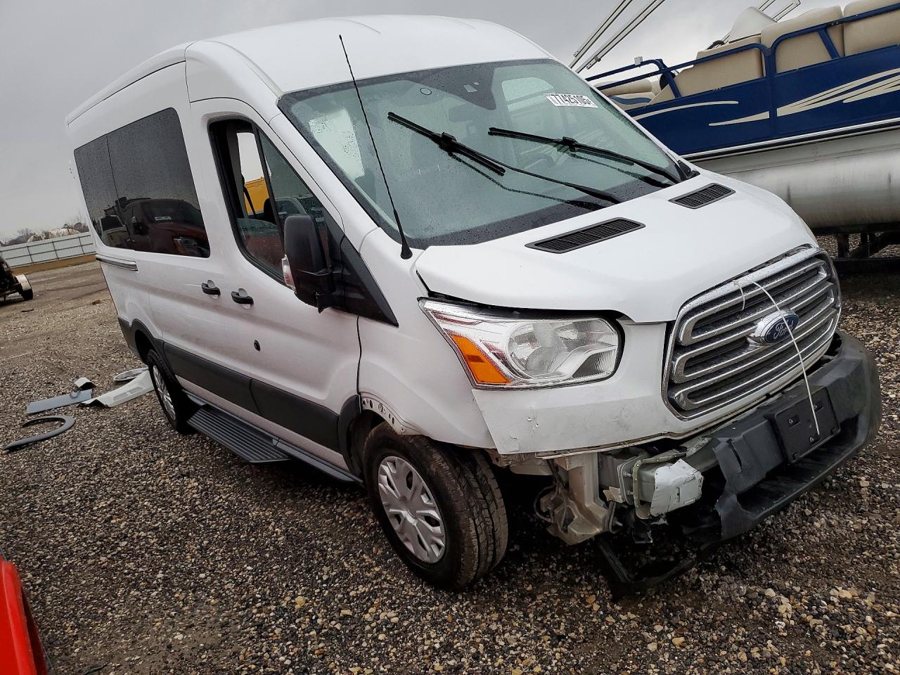 2017 FORD TRANSIT T-150 photo 4
