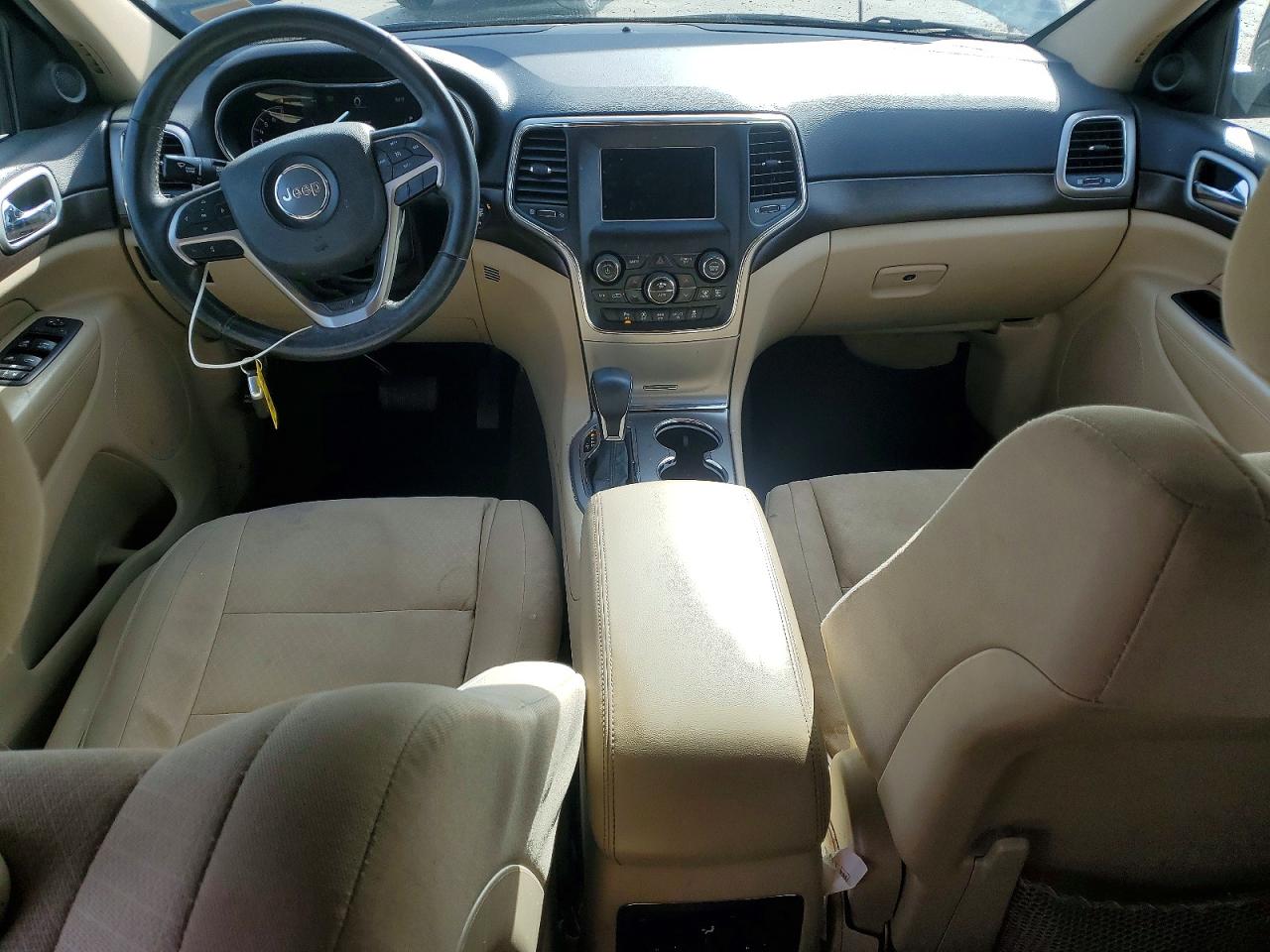 2018 JEEP GRAND CHEROKEE LAREDO photo 8