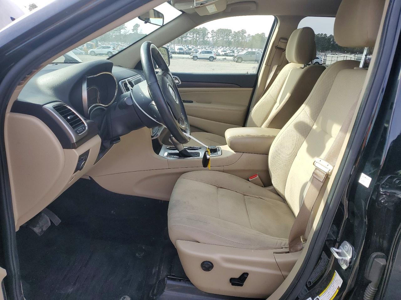 2018 JEEP GRAND CHEROKEE LAREDO photo 7