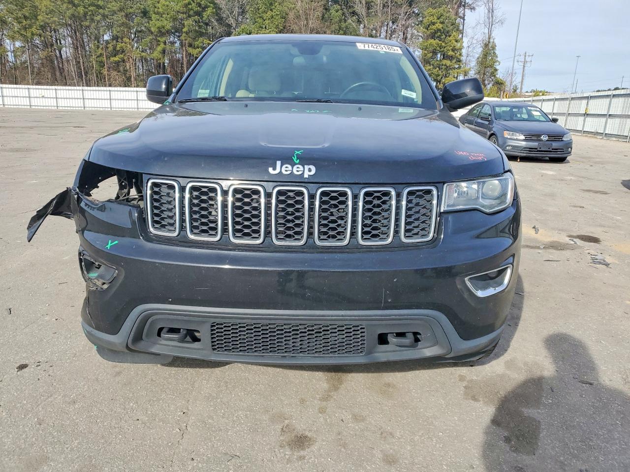 2018 JEEP GRAND CHEROKEE LAREDO photo 5