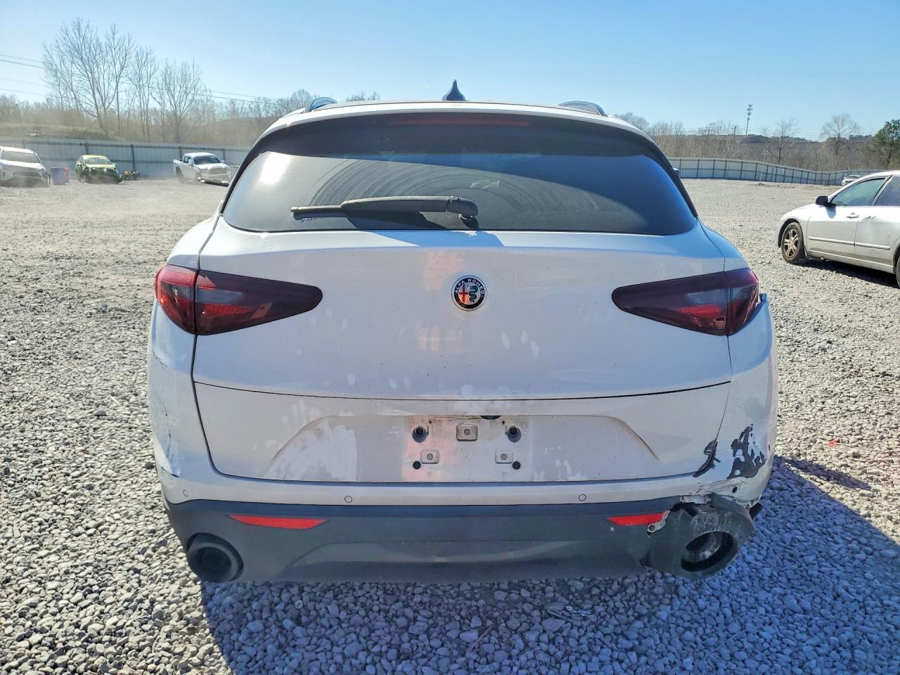 2022 ALFA ROMEO STELVIO photo 16