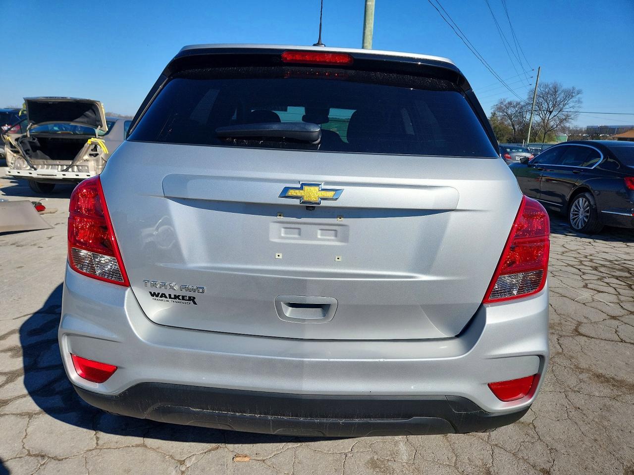 2022 CHEVROLET TRAX LS photo 6
