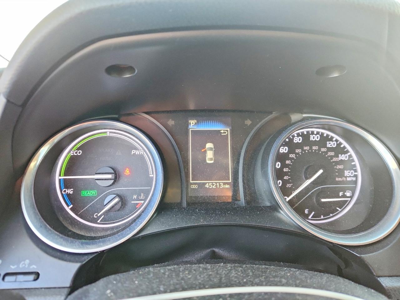 2018 TOYOTA CAMRY LE photo 9