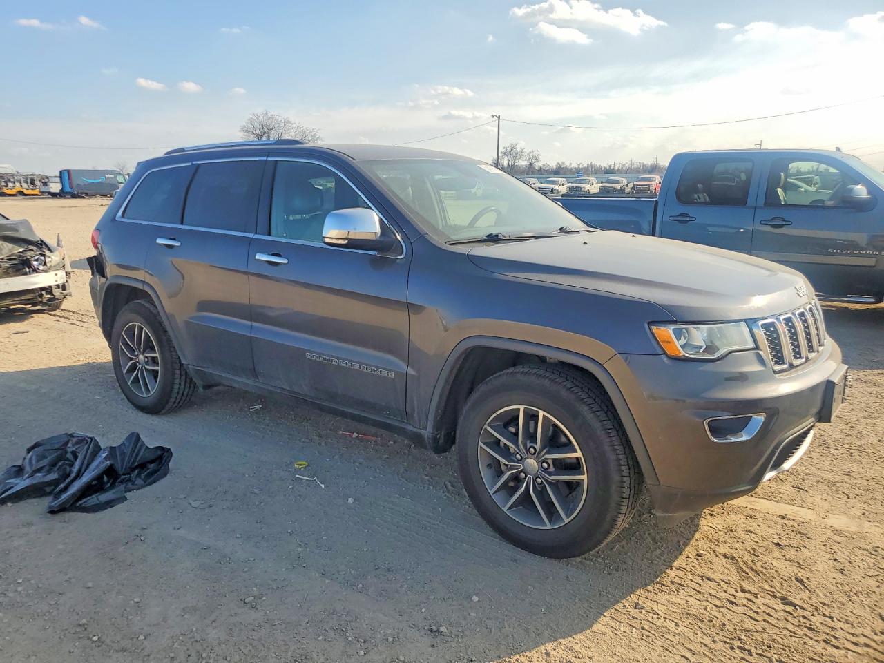 2018 JEEP GRAND CHEROKEE LIMITED photo 4