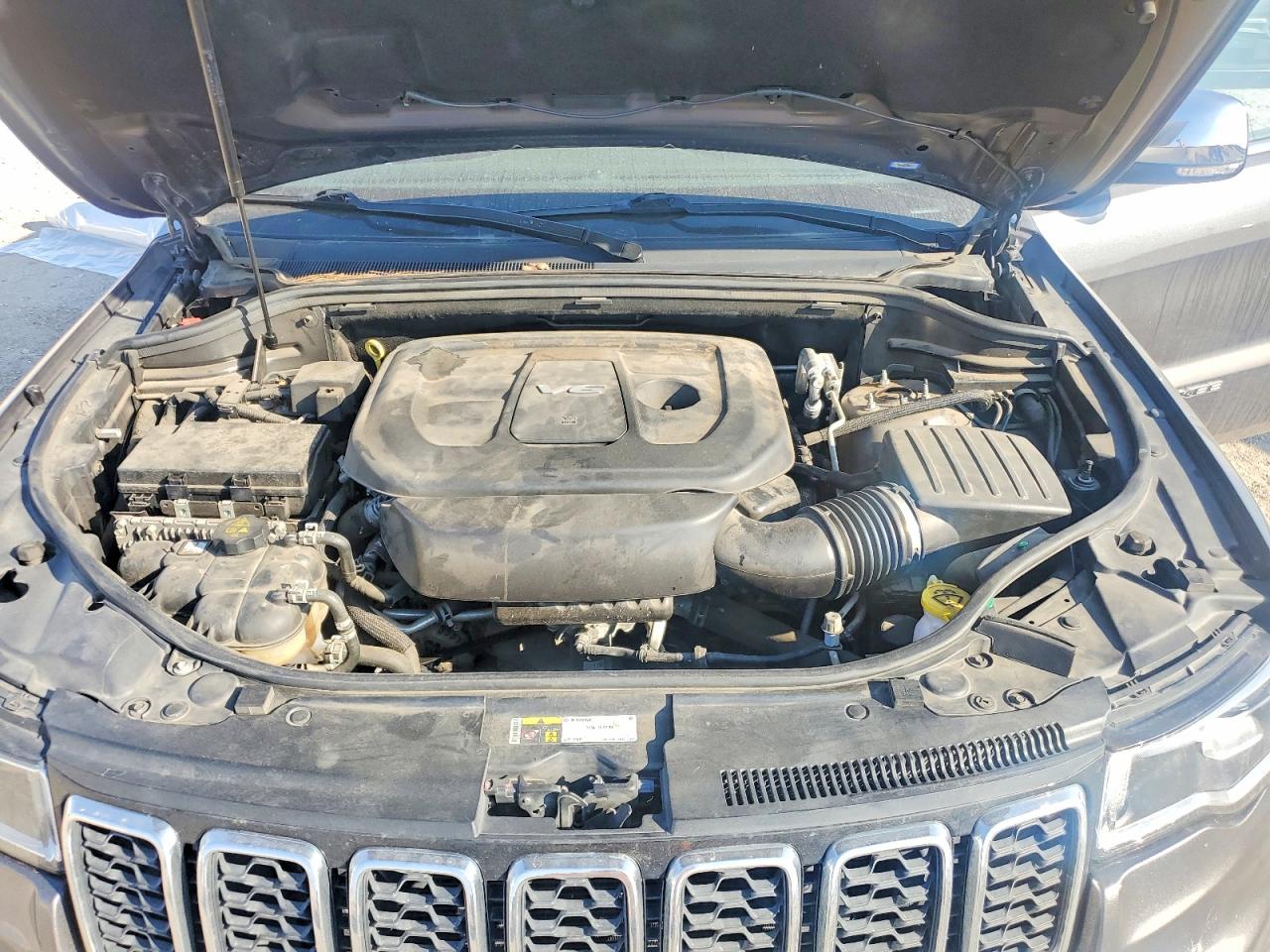 2018 JEEP GRAND CHEROKEE LIMITED photo 12