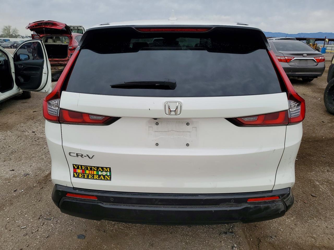 2025 HONDA CR-V EXL photo 11