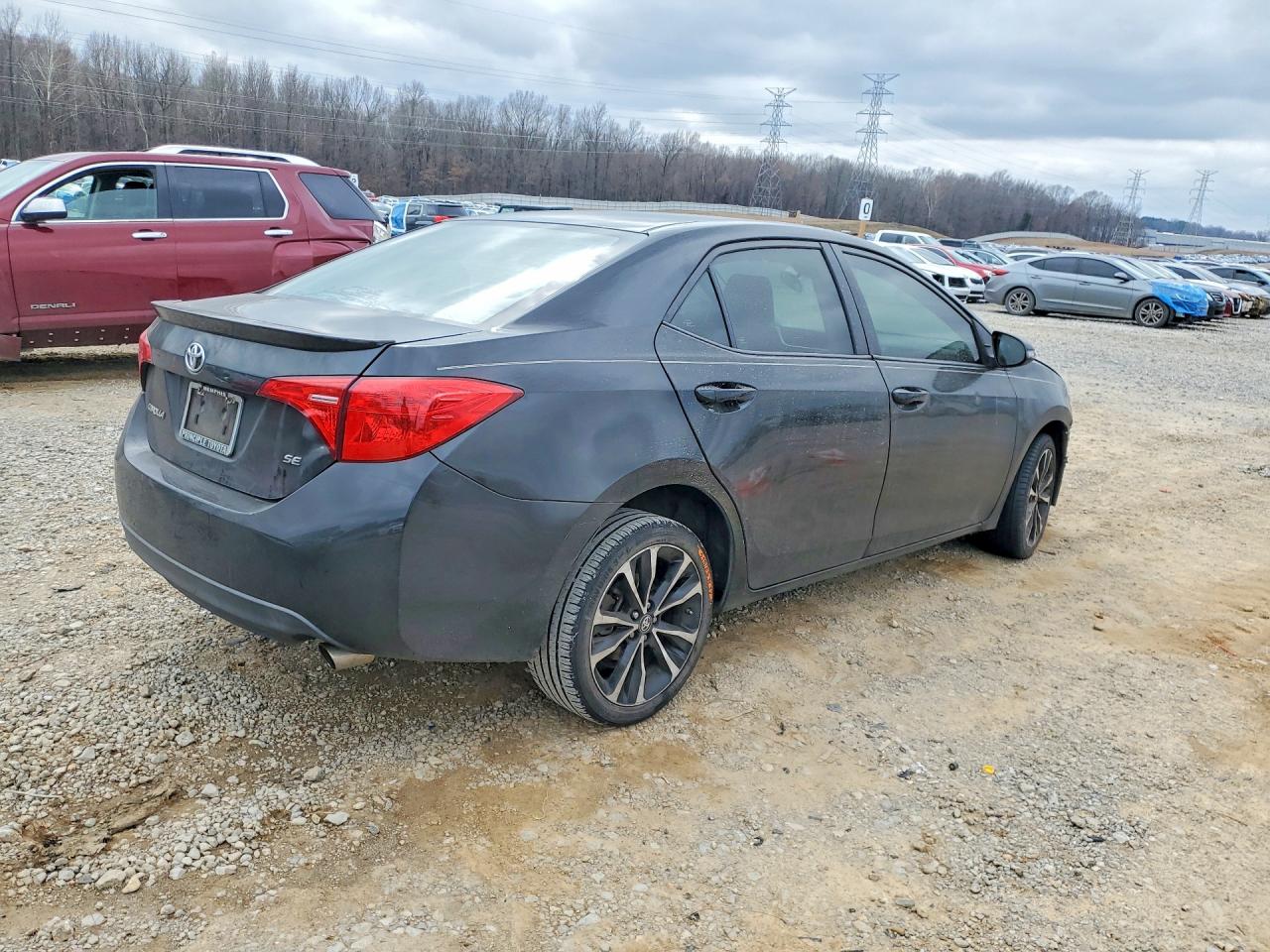 2019 TOYOTA COROLLA L photo 7