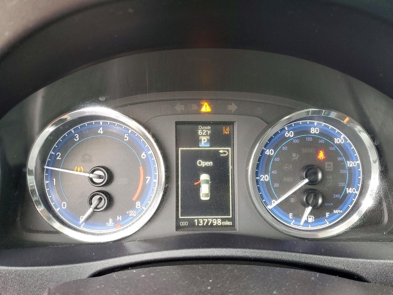2019 TOYOTA COROLLA L photo 25