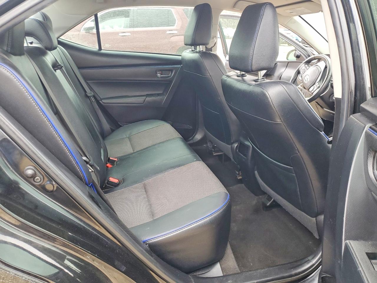 2019 TOYOTA COROLLA L photo 28