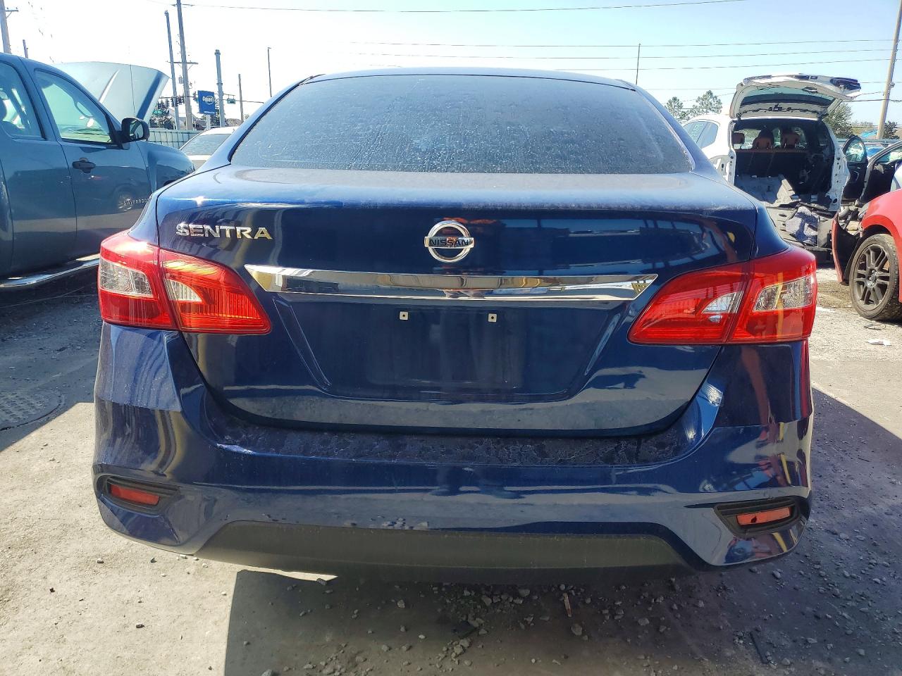 2017 NISSAN SENTRA S photo 6